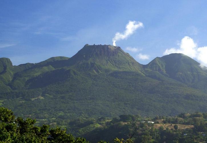 Or Bleu-Bungalow Volcan Soufriere-Vue Sur Mer Saint-Claude Buitenkant foto